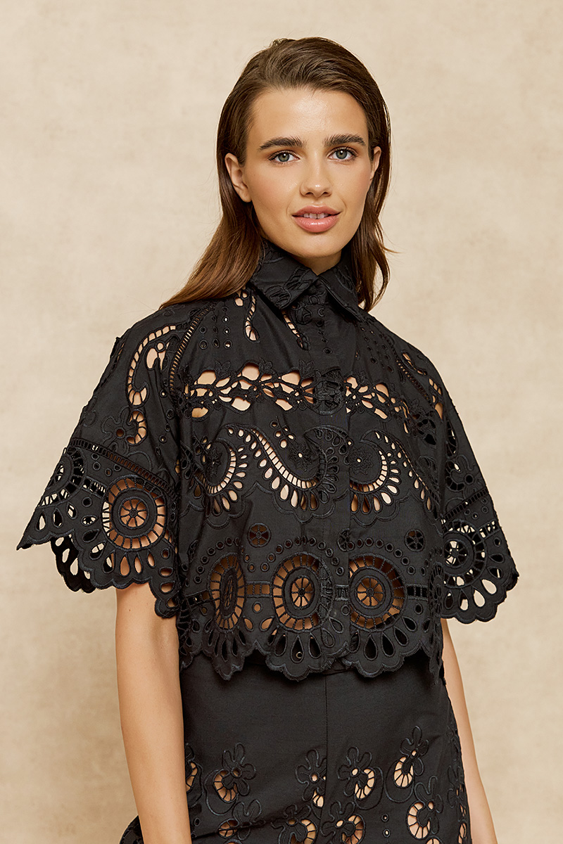 CROP LACE SHIRT WITH COLLAR