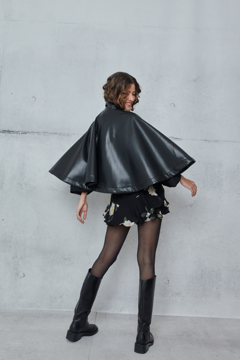 CAPE WITH A LEATHER TEXTURE