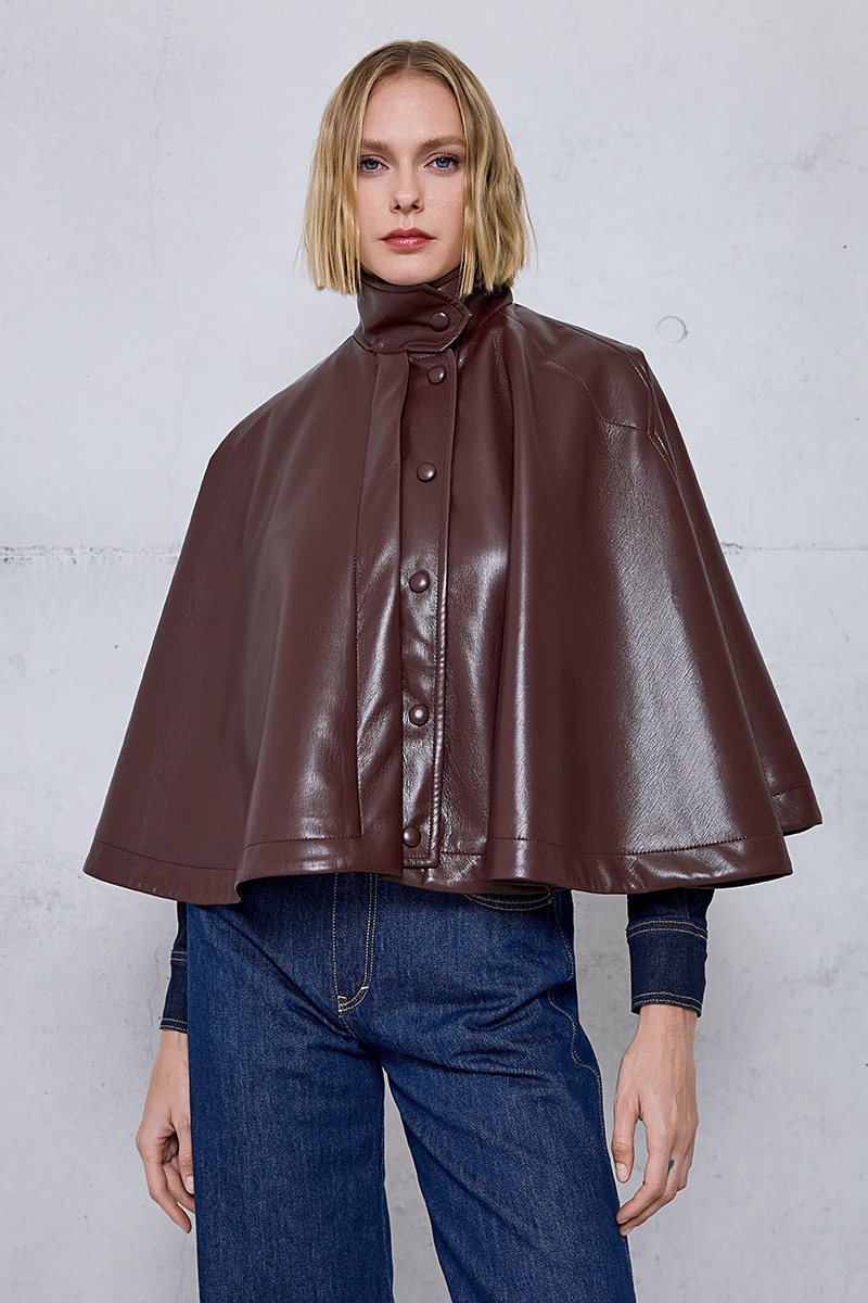 CAPE WITH A LEATHER TEXTURE