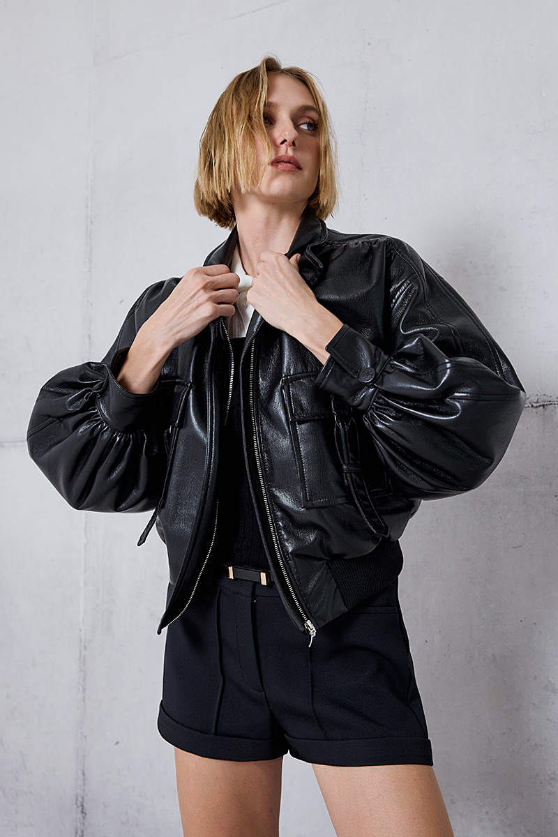 BOMBER JACKET WITH A LEATHER TEXTURE