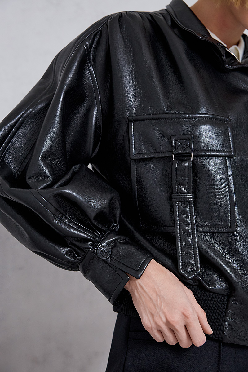 BOMBER JACKET WITH A LEATHER TEXTURE