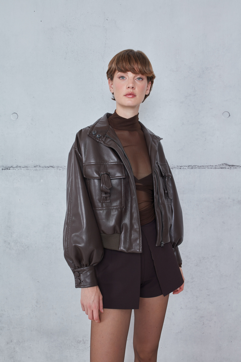 BOMBER JACKET WITH A LEATHER TEXTURE