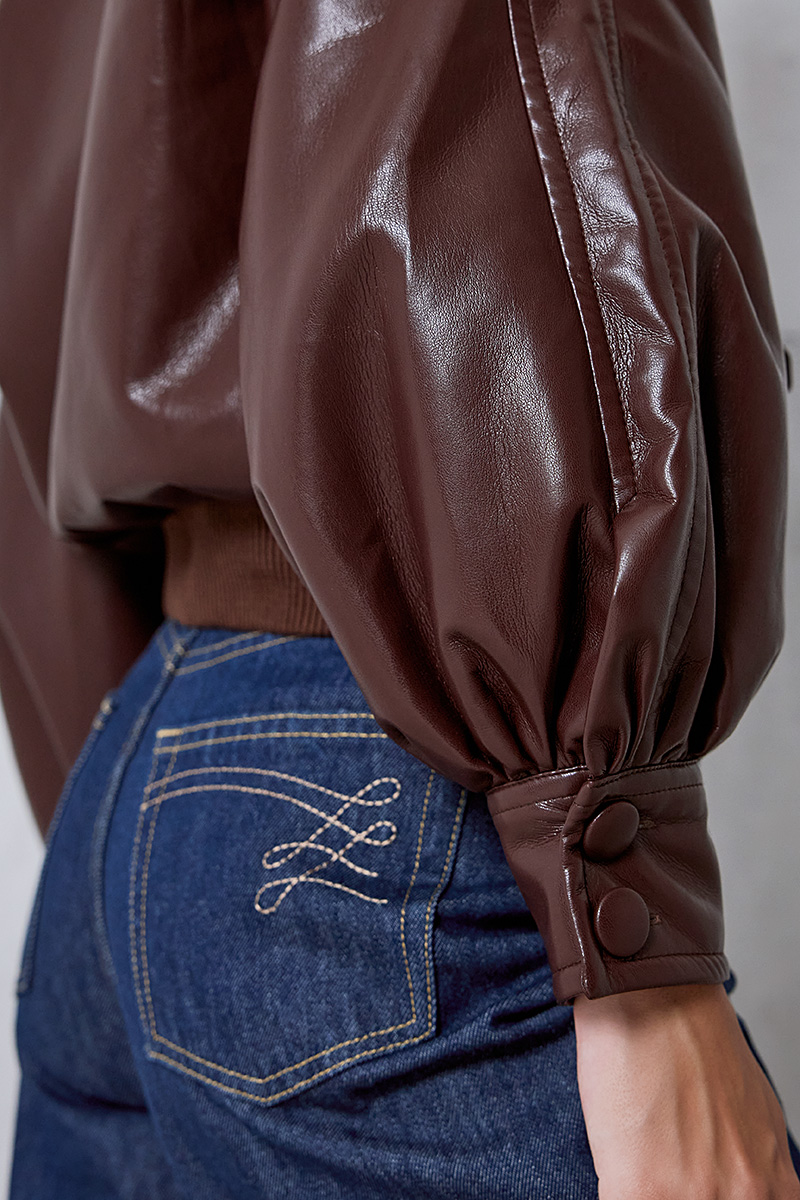 BOMBER JACKET WITH A LEATHER TEXTURE