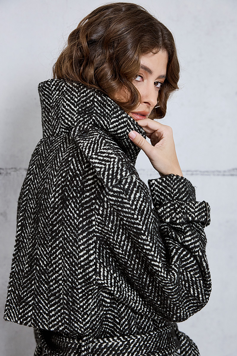 HERRINGBONE WOOL COAT