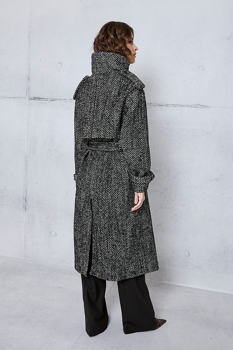 HERRINGBONE WOOL COAT