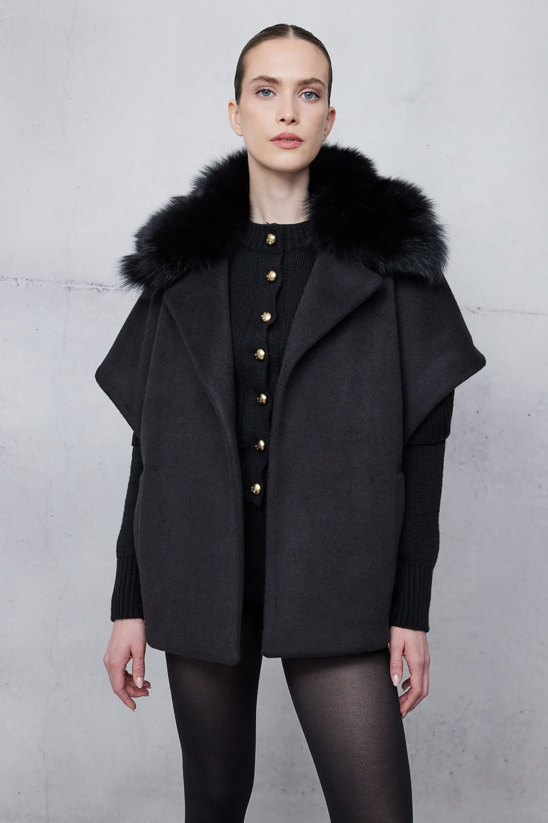 WOOL COAT WITH BELT AND FUR