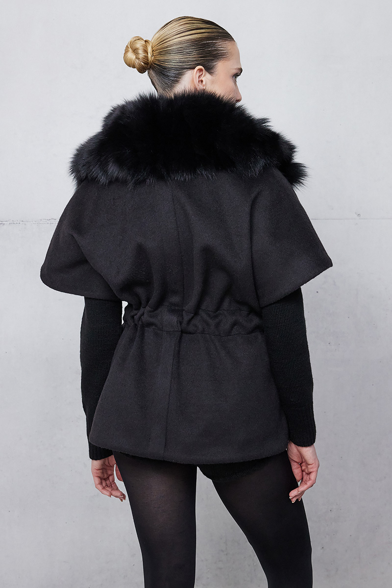 WOOL COAT WITH BELT AND FUR