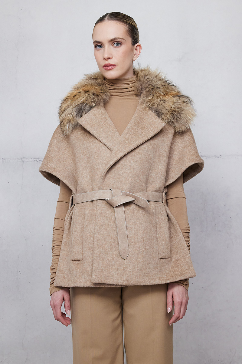 WOOL COAT WITH BELT AND FUR