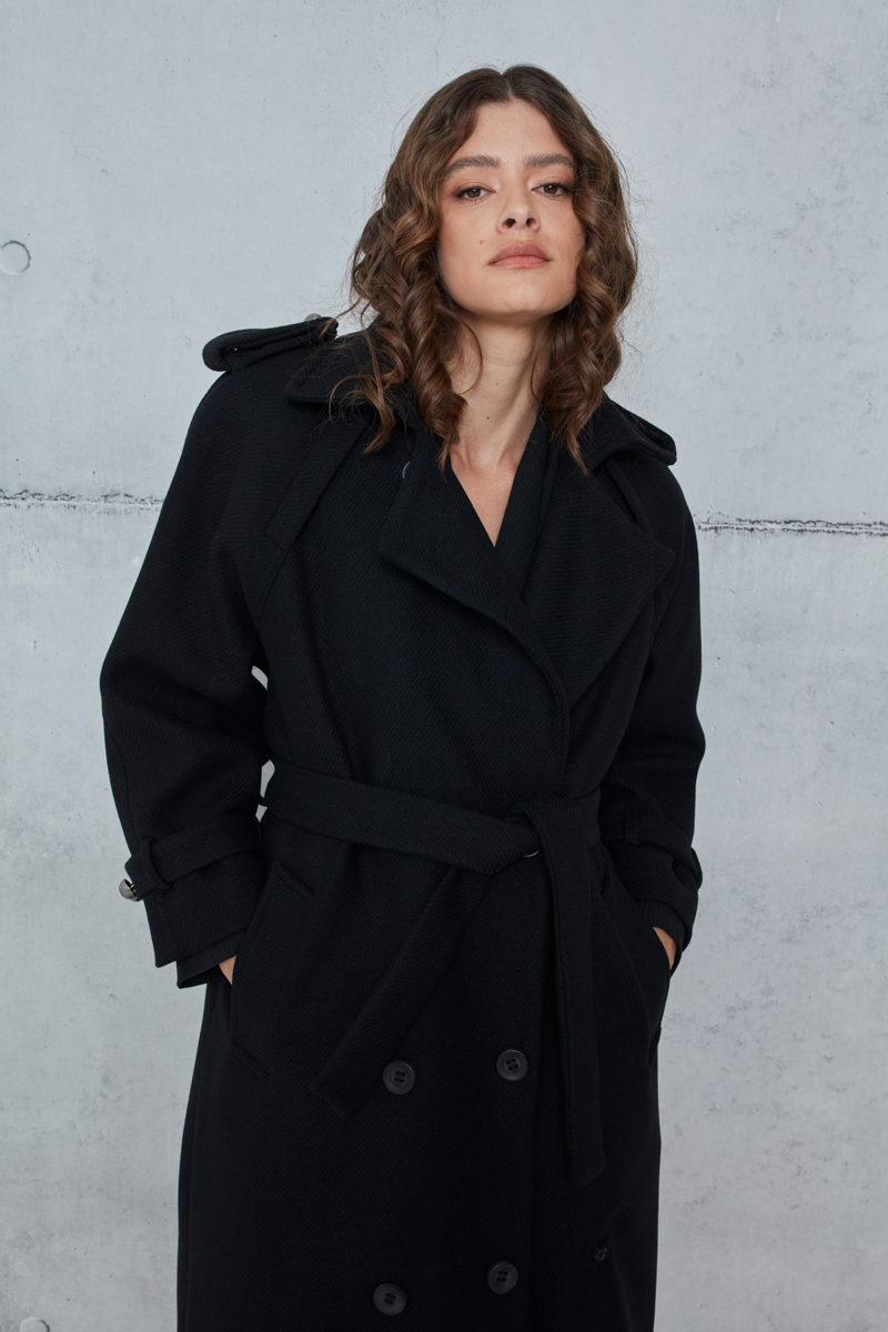 WOOL DOUBLE-BREASTED COAT WITH BELT