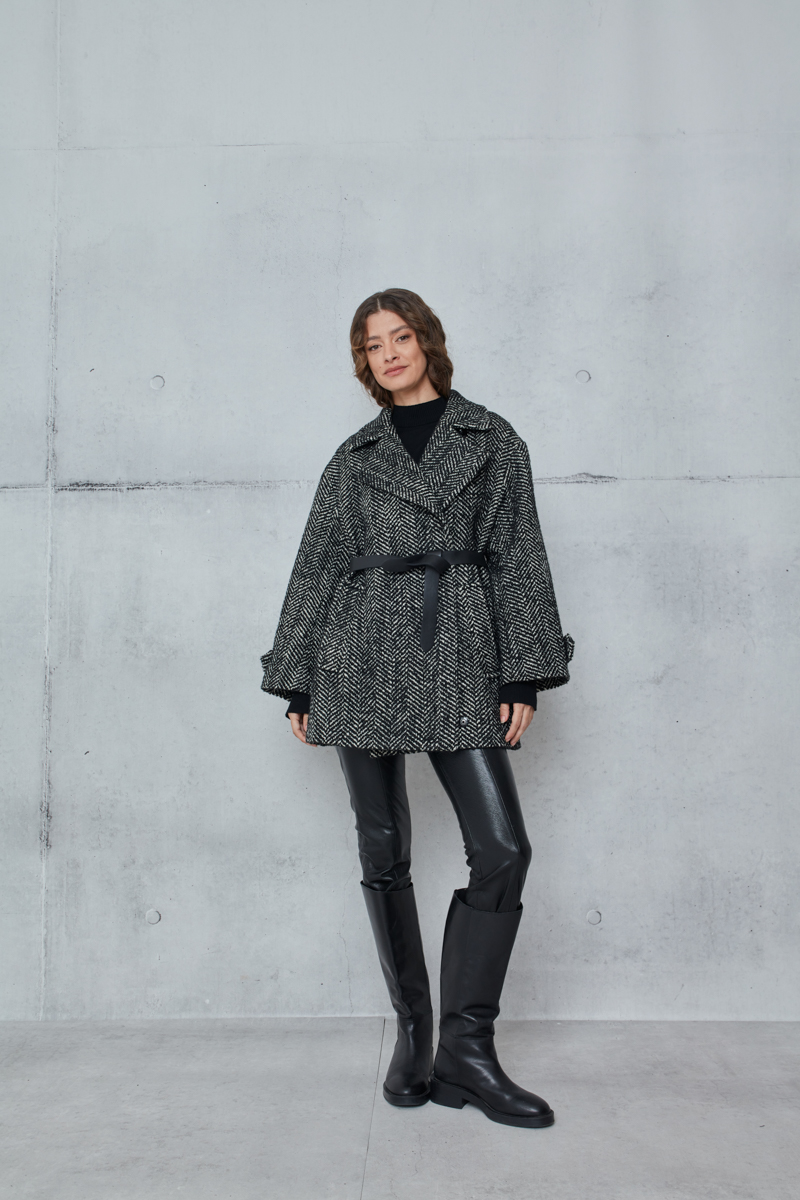 HERRINGBONE COAT WITH BELT