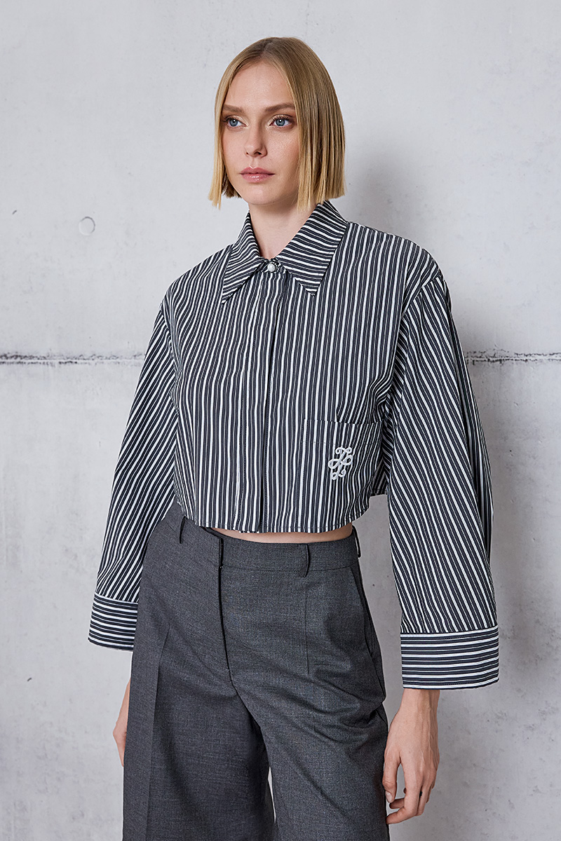 STRIPED CROP SHIRT