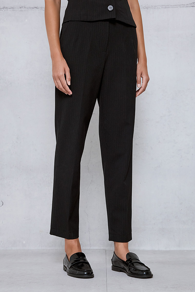 STRIPED STRAIGHT-LEG TROUSERS WITH A BELT