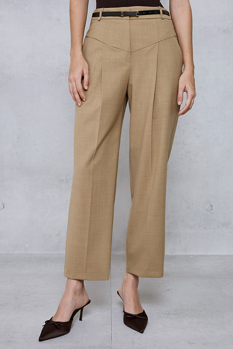 TROUSER WITH PLEATS AND BELT