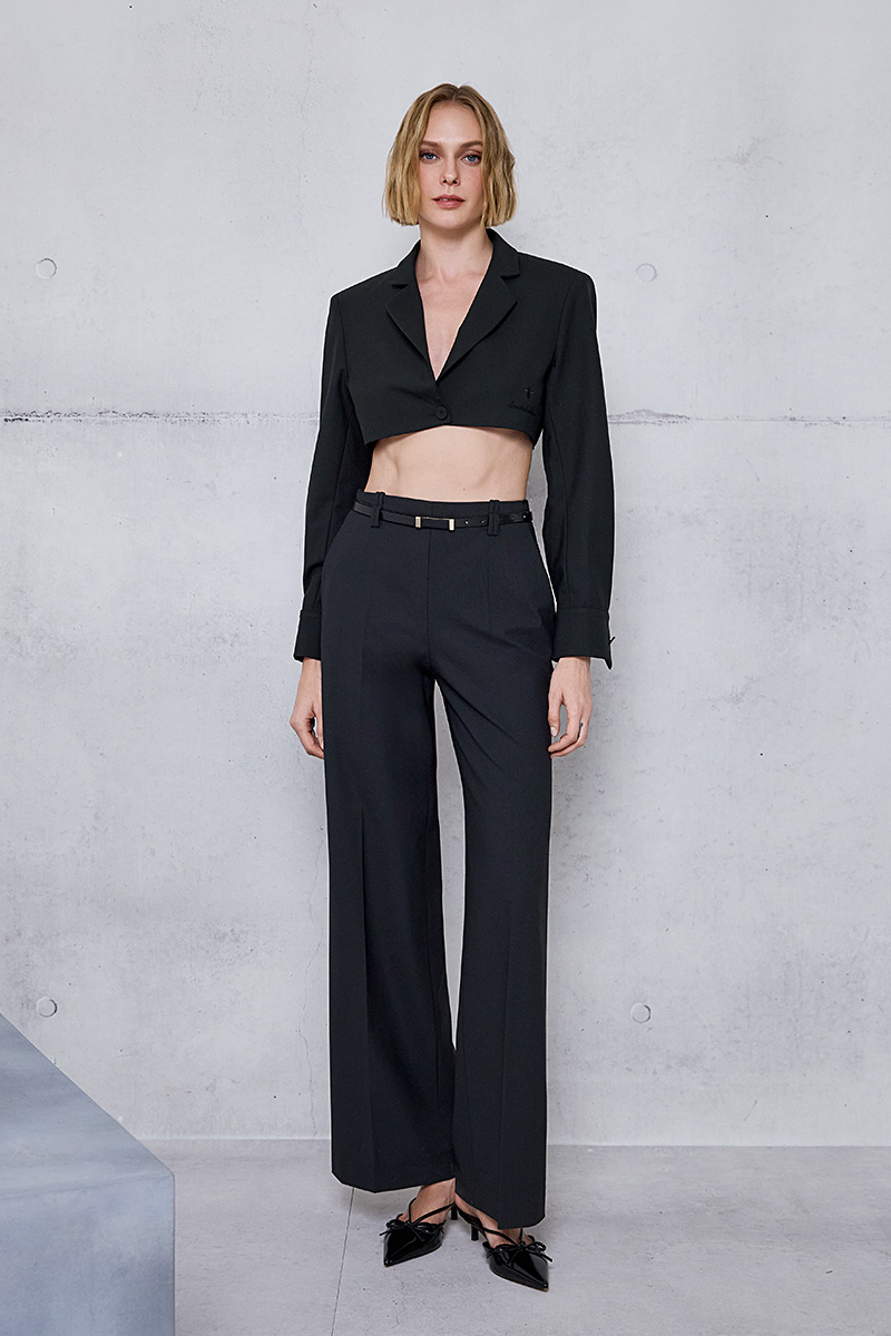 STRAIGHT-LEG TROUSER