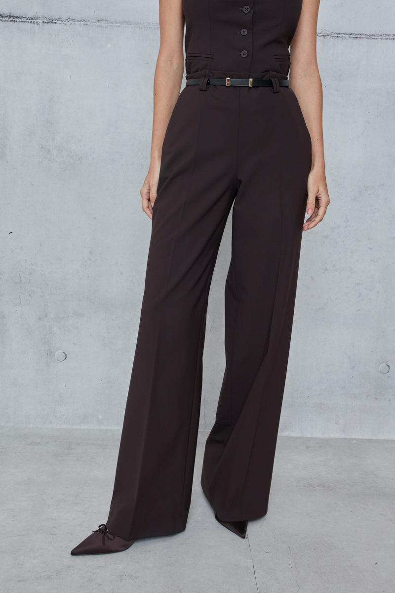 STRAIGHT-LEG TROUSER